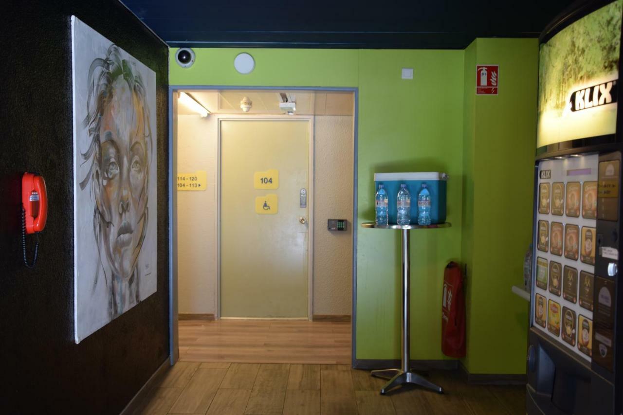 Design Booking Villeneuve-le-Roi Exteriér fotografie